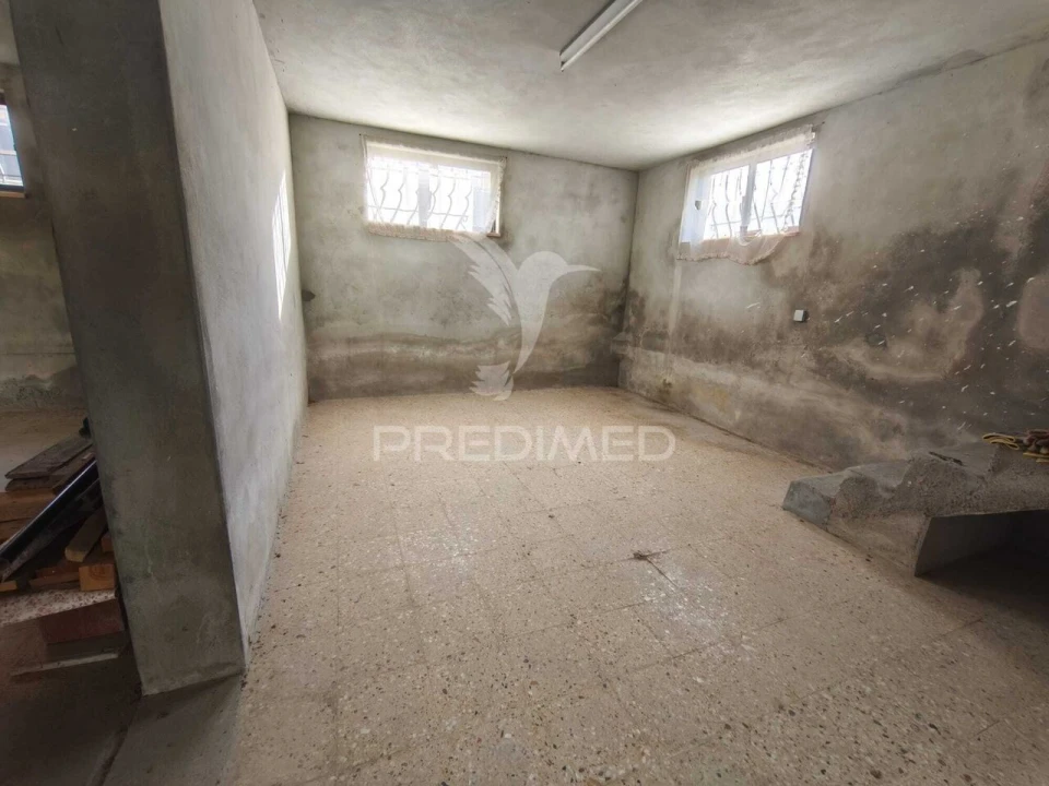 Moradia T5 para Venda em Alhos Vedros Foto 36