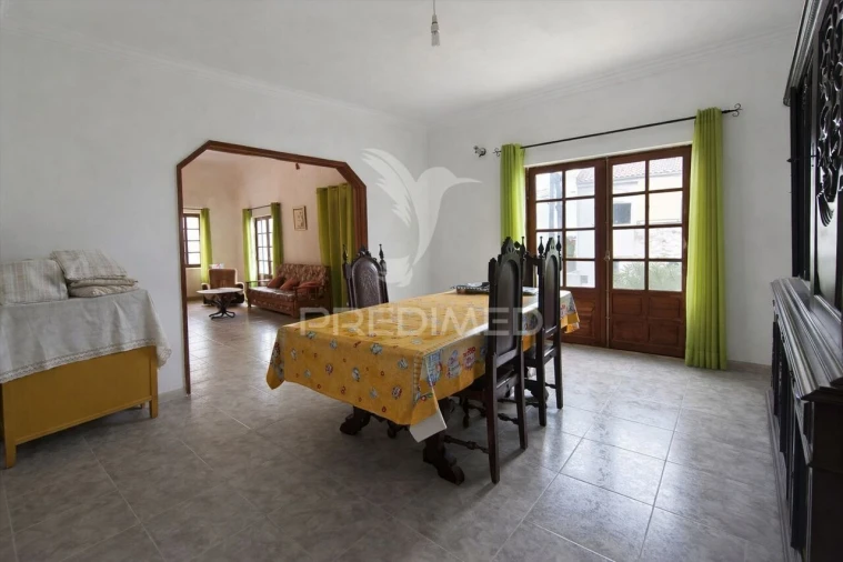 Moradia T5 para Venda em Alhos Vedros Foto 4