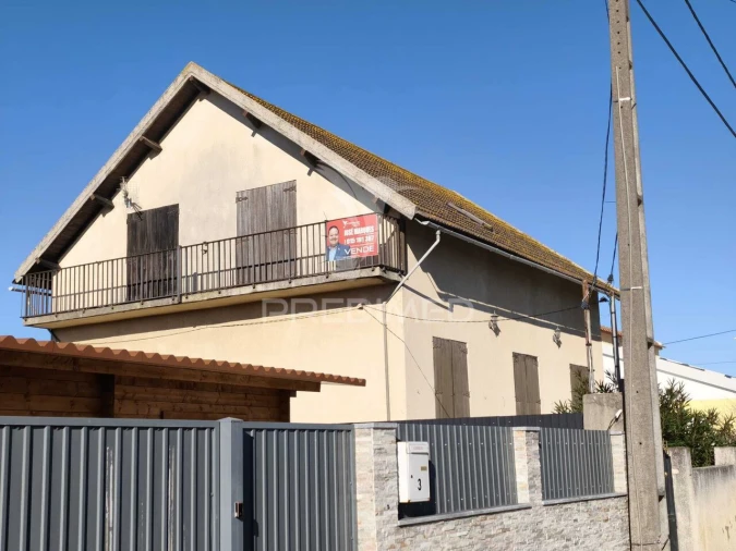 Moradia T5 para Venda em Alhos Vedros Foto 6