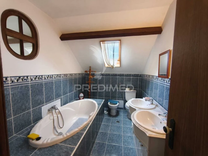 Moradia T5 para Venda em Alhos Vedros Foto 15