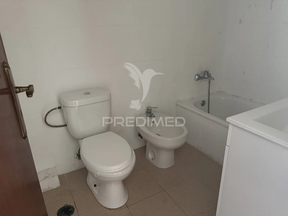 Prédio para Venda em Arruda dos Vinhos Foto 22