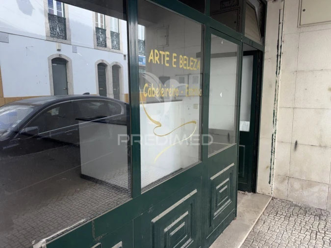 Prédio para Venda em Arruda dos Vinhos Foto 4