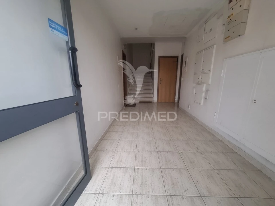 Apartamento T3 para Venda em Aljubarrota Foto 17