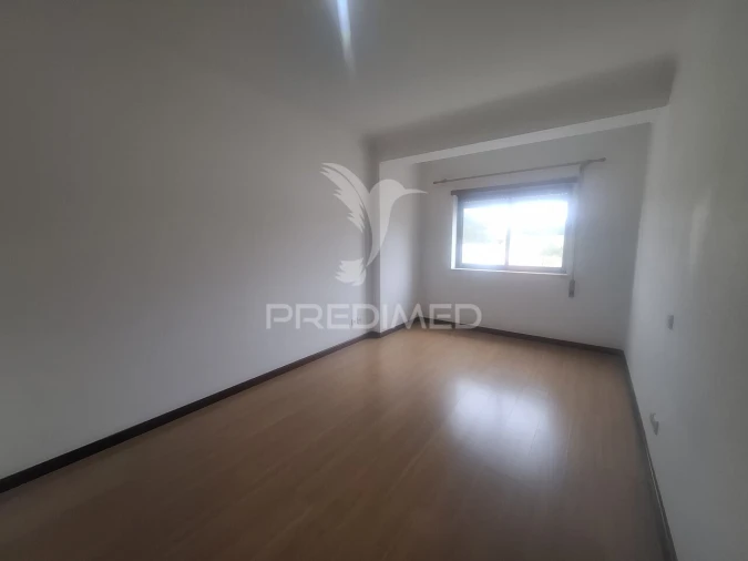 Apartamento T3 para Venda em Aljubarrota Foto 12