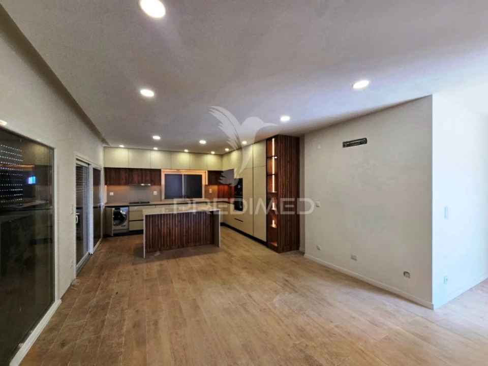 Moradia T4 para Venda em Quinta do Anjo Foto 2