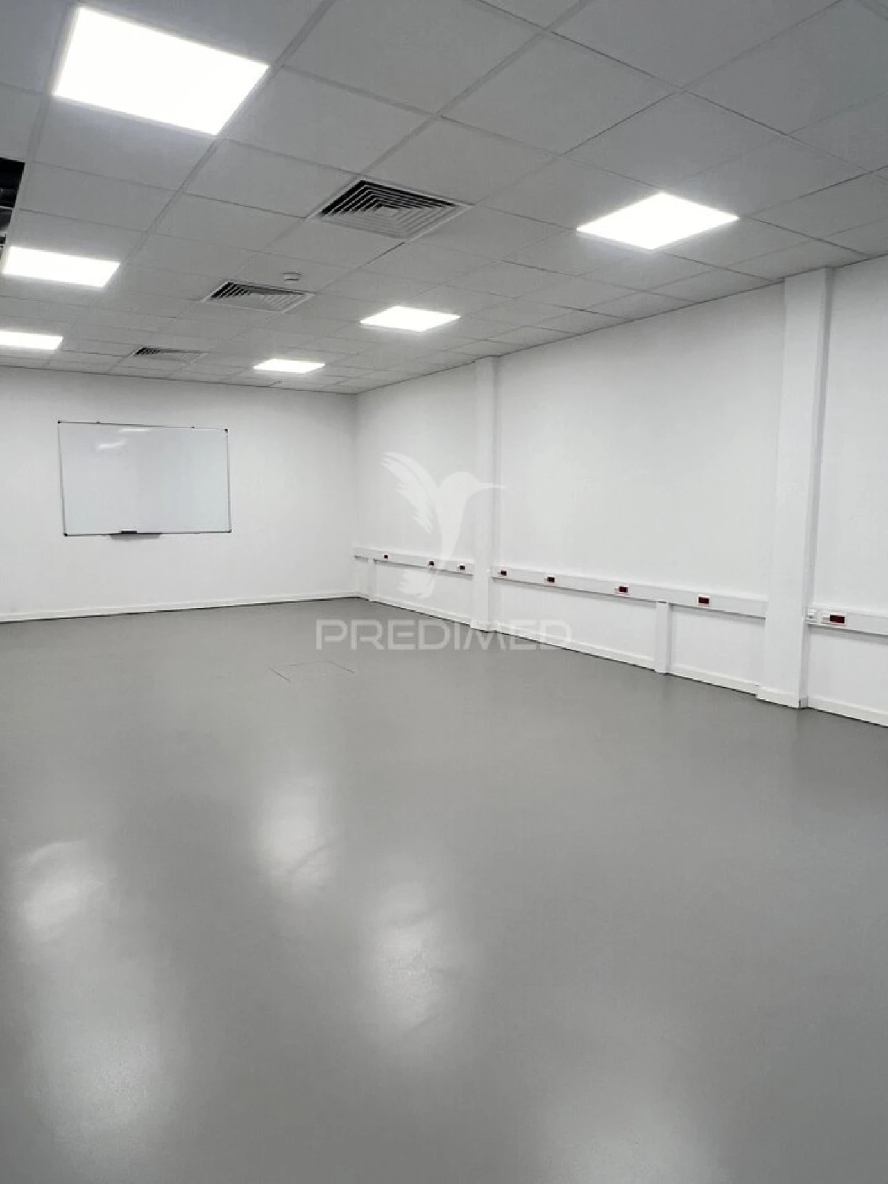 Armazém para Arrendamento em Paranhos Foto 2