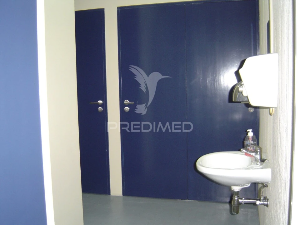 Escritório para Arrendamento em Paranhos Foto 6