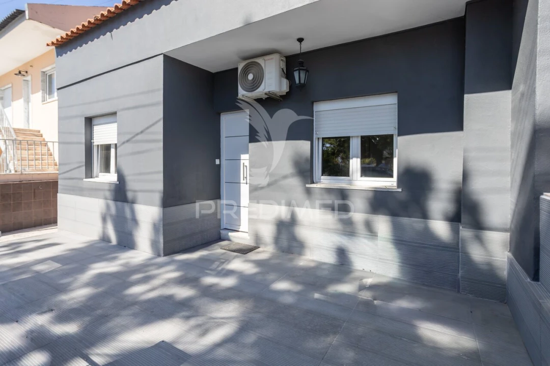 Moradia T6 para Venda em União das Freguesias de Setúbal Foto 33