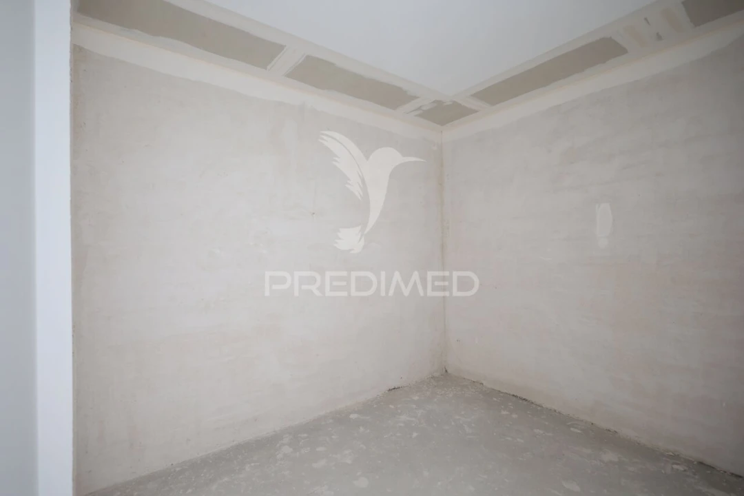 Moradia T5 para Venda em Nossa Sra de Fatima Foto 8