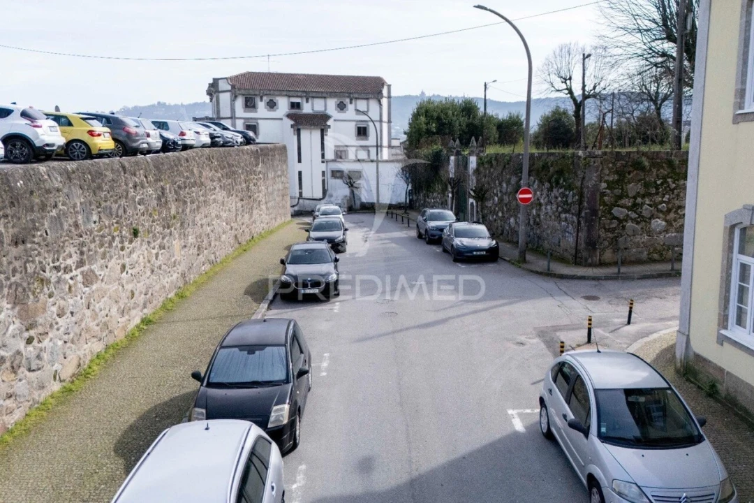 Apartamento T1 para Venda em São Vicente (Braga) Foto 23