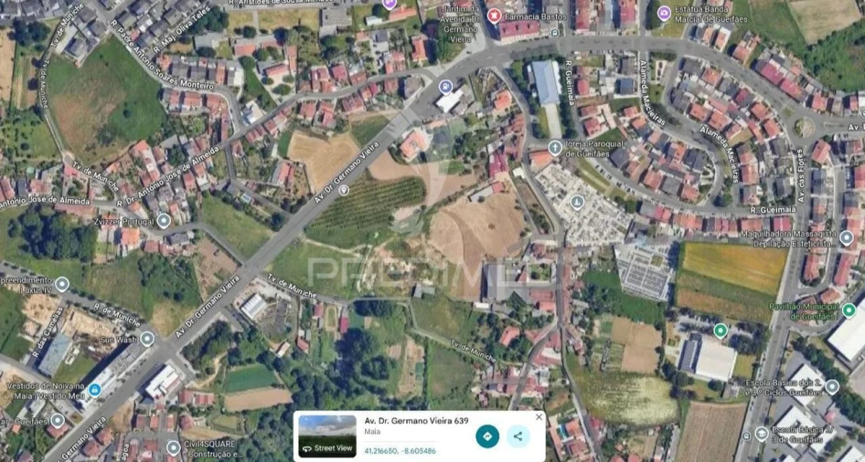 Terreno para Venda em Cidade da Maia Foto 3