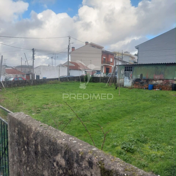 Terreno para Venda em Pedrouços Foto 3