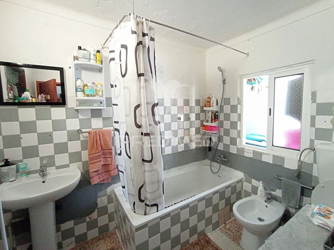 Moradia T6 para Venda em Sines Foto 8