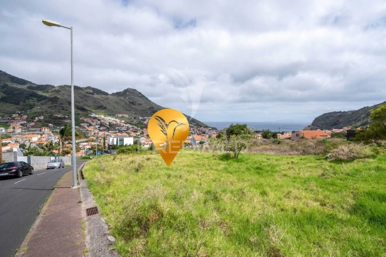 Terreno para Venda em Machico