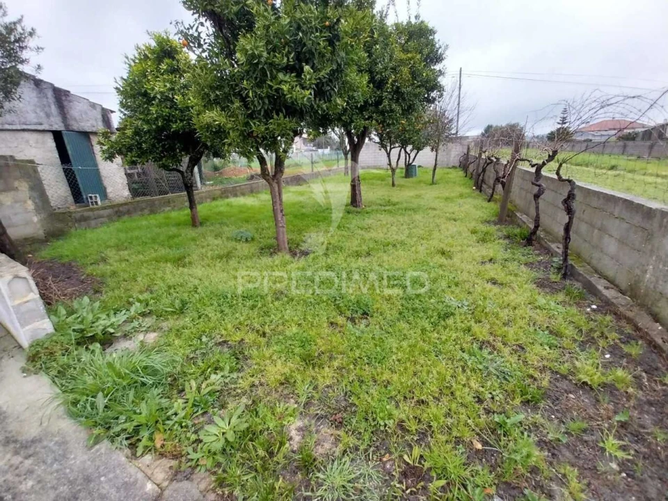 Moradia T4 para Venda em Oiã Foto 23