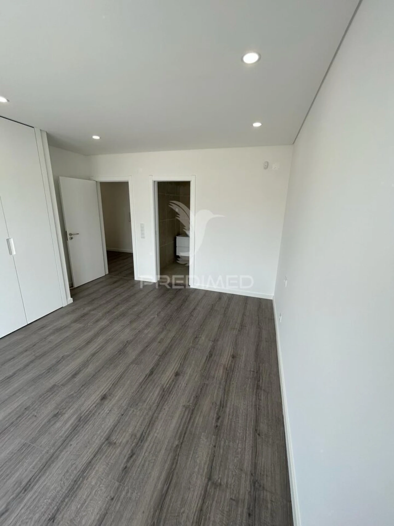 Moradia T4 para Venda em Fernao Ferro Foto 15