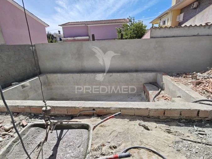 Moradia T4 para Venda em Fernao Ferro Foto 24