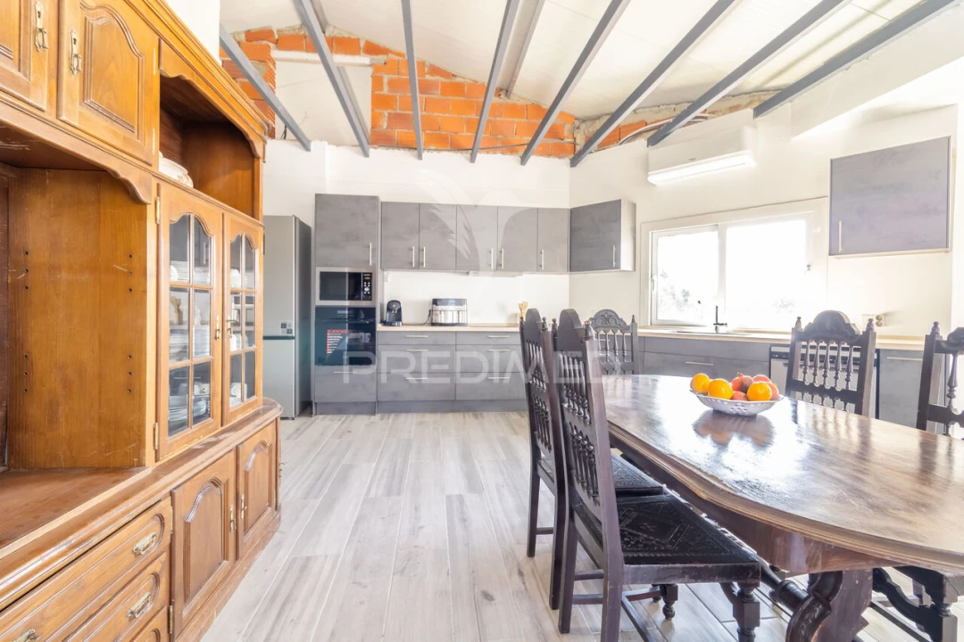 Moradia T5 para Venda em Pinhal Novo Foto 9