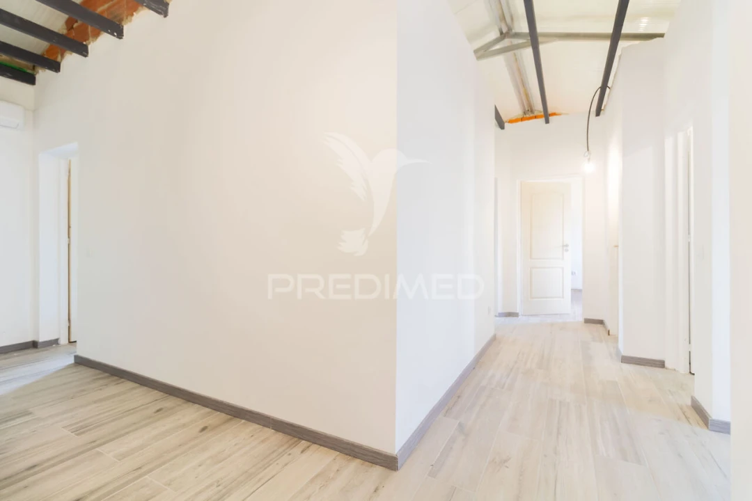 Moradia T5 para Venda em Pinhal Novo Foto 24