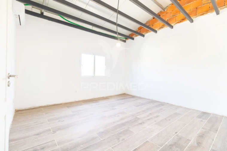 Moradia T5 para Venda em Pinhal Novo Foto 15