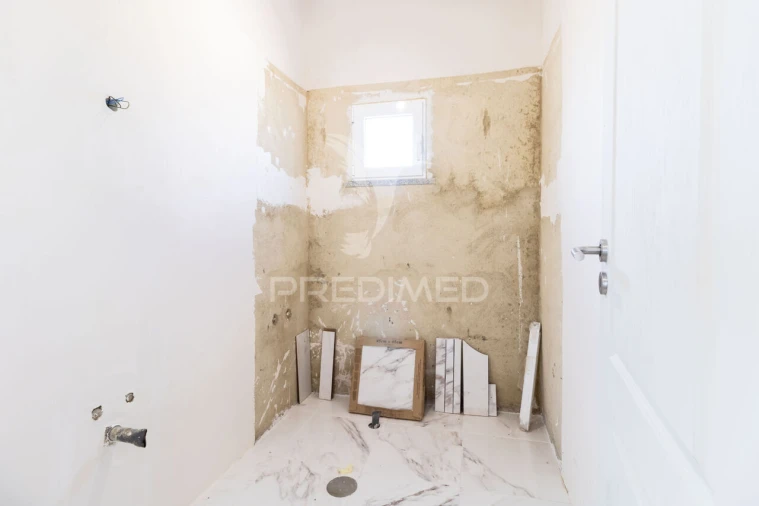 Moradia T5 para Venda em Pinhal Novo Foto 20