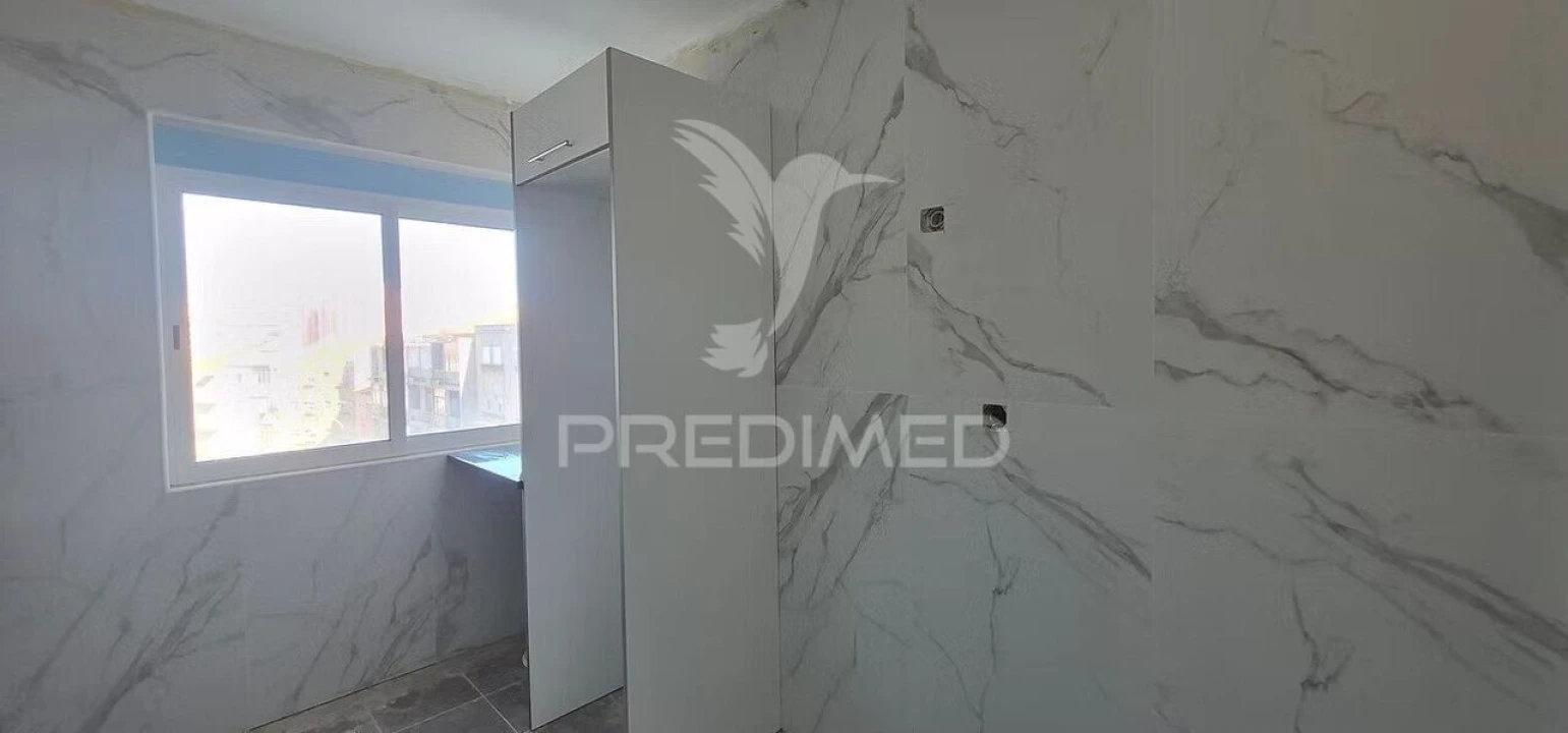 Apartamento T2 para Venda em Setubal (São Sebastião) Foto 2