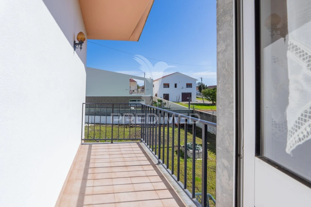 Moradia T3 para Venda em Arruda dos Vinhos Foto 17