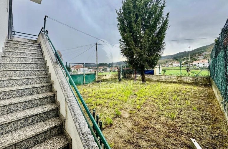 Moradia T4 para Venda em Sande (São Martinho) Foto 23