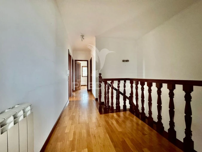 Moradia T4 para Venda em Sande (São Martinho) Foto 29