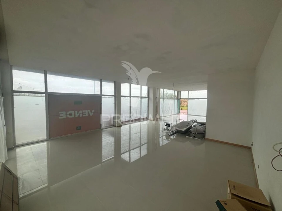 Loja para Venda em Gafanha da Boa Hora Foto 8