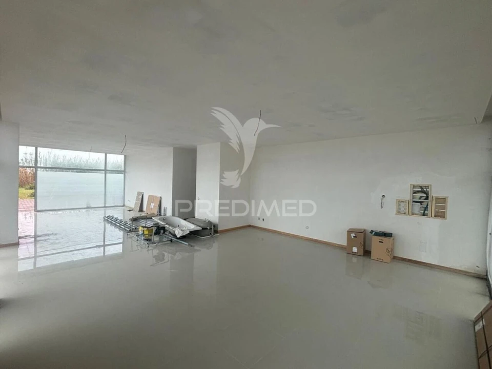 Loja para Venda em Gafanha da Boa Hora Foto 5