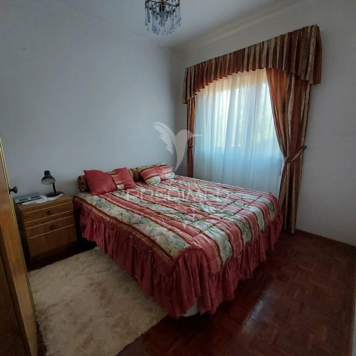 Moradia T3 para Venda em Arneiro das Milhariças Foto 4