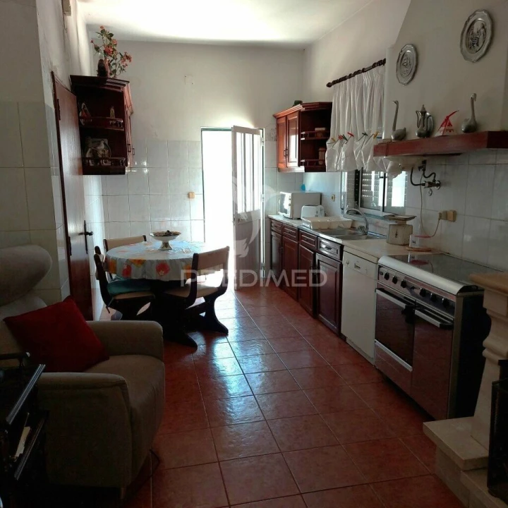 Moradia T3 para Venda em Arneiro das Milhariças Foto 12