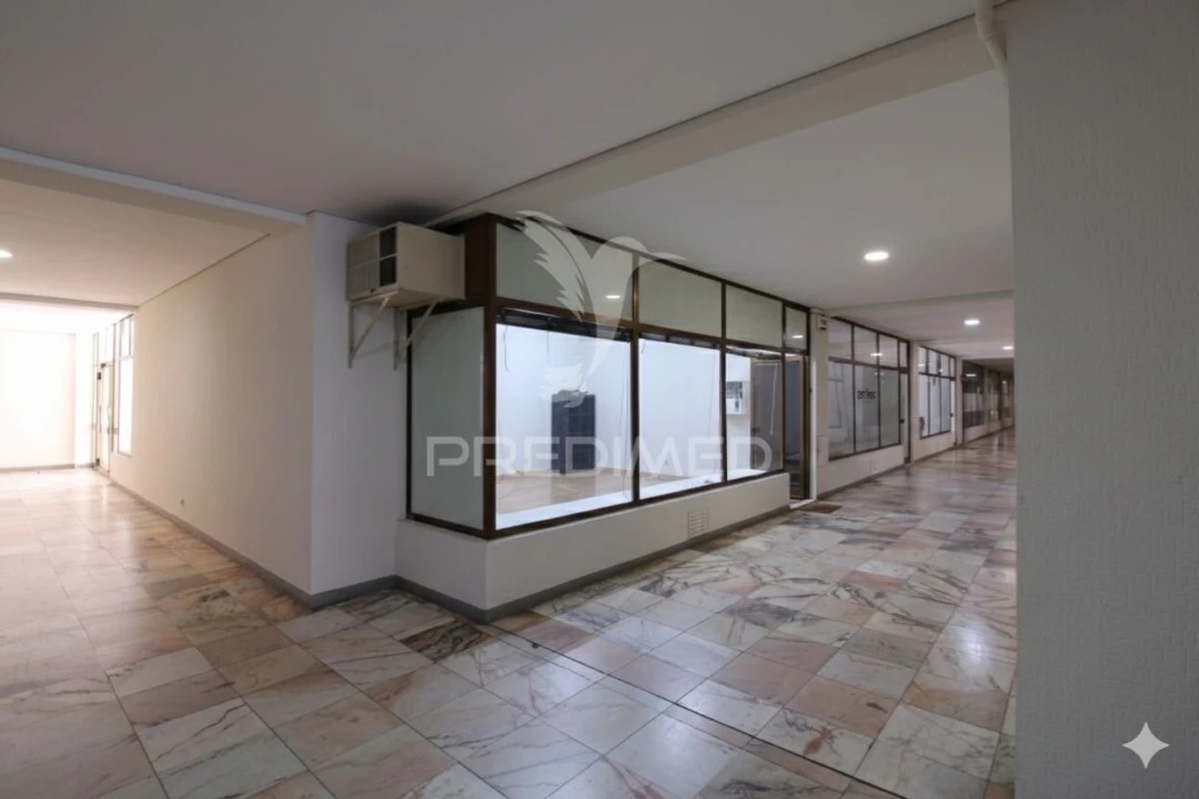 Escritório para Venda em Ramalde Foto 6