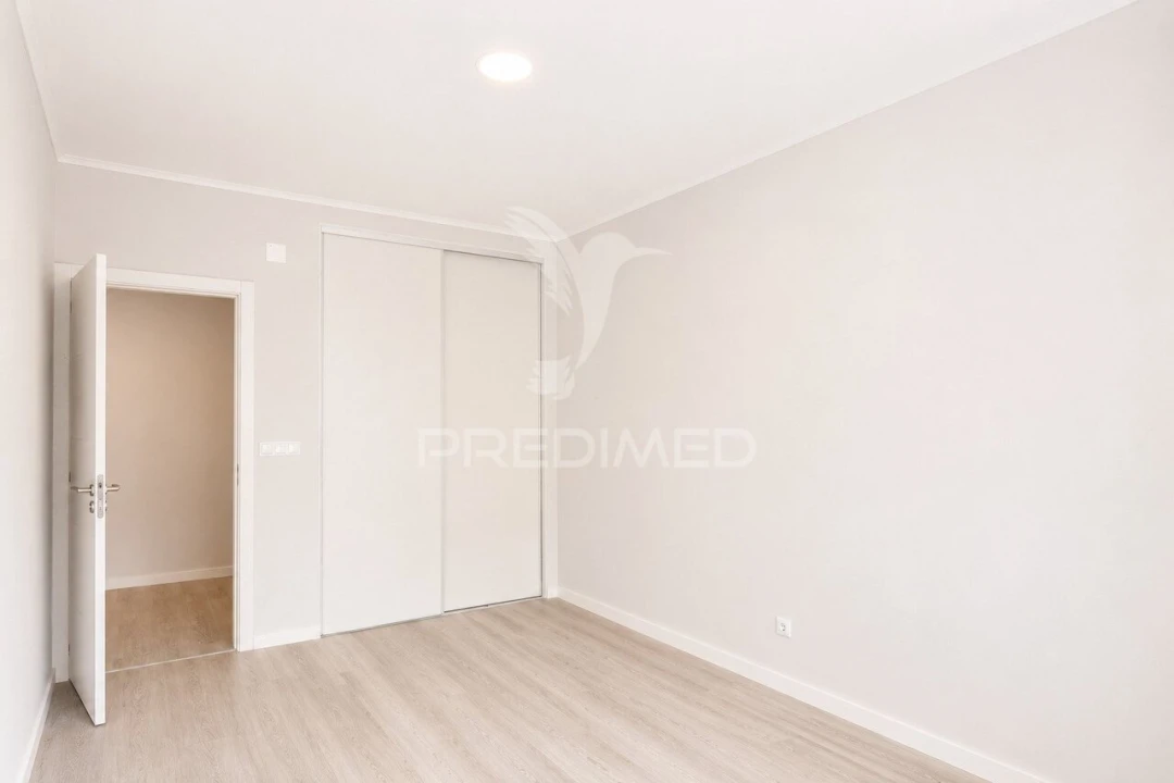 Apartamento T2 para Venda em Oeiras e São Julião da Barra, Paço de Arcos e Caxias Foto 22