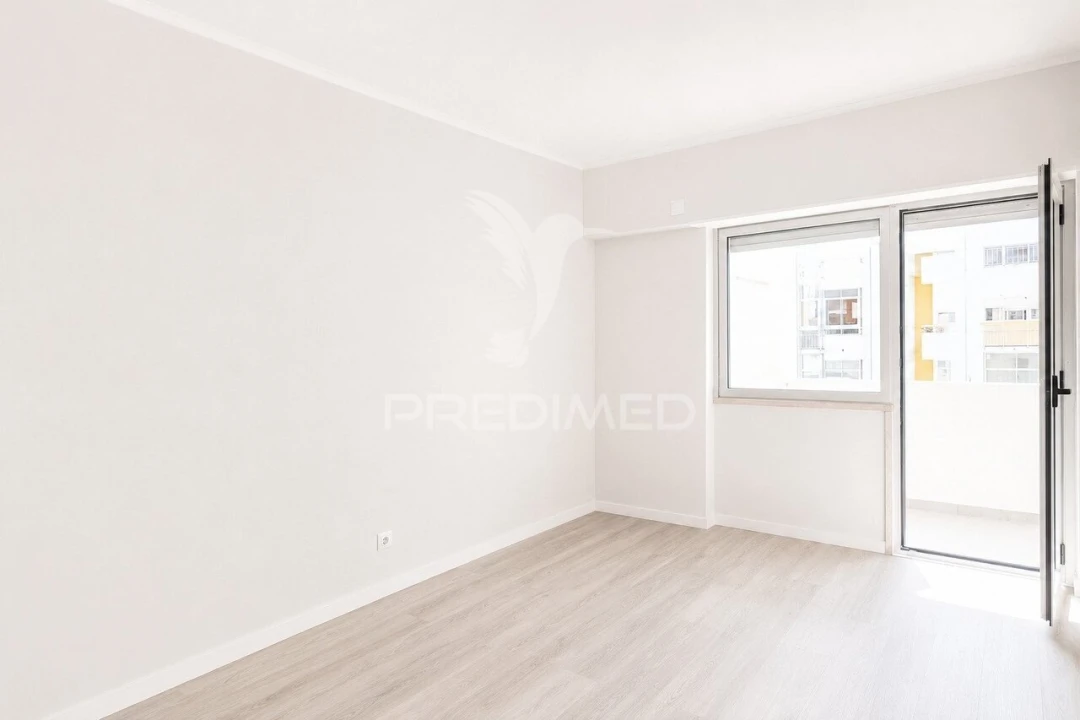 Apartamento T2 para Venda em Oeiras e São Julião da Barra, Paço de Arcos e Caxias Foto 21