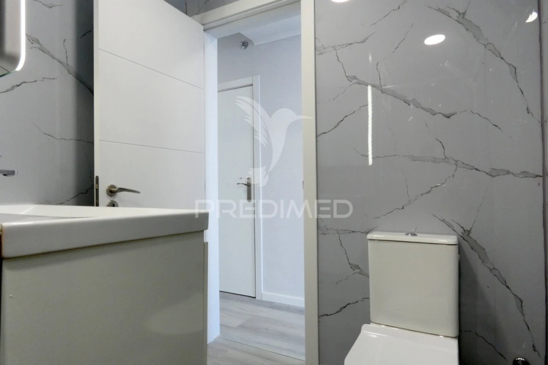 Apartamento T2 para Venda em Oeiras e São Julião da Barra, Paço de Arcos e Caxias Foto 17