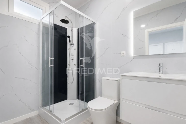 Apartamento T2 para Venda em Oeiras e São Julião da Barra, Paço de Arcos e Caxias Foto 8