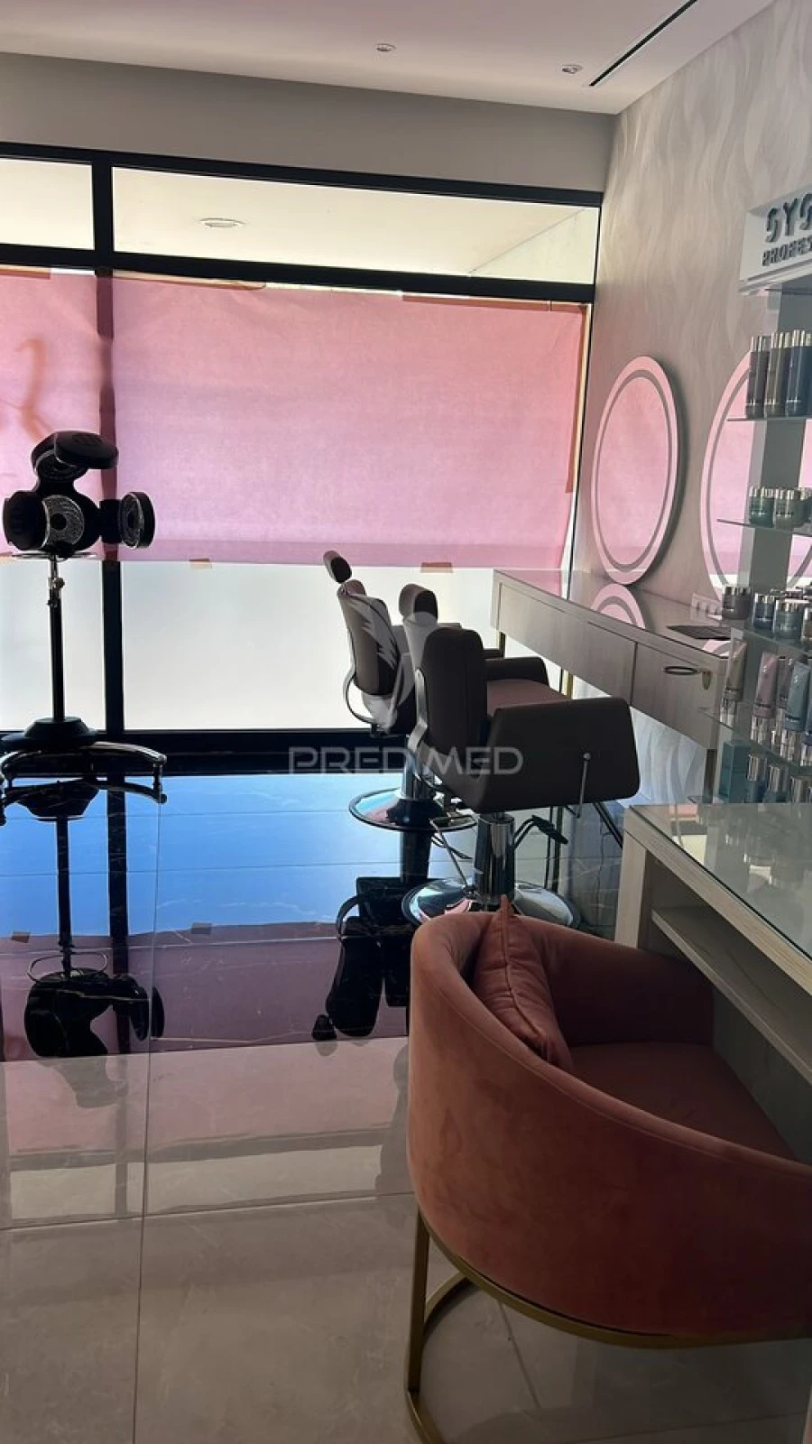 Loja para Arrendamento em São Martinho Foto 4