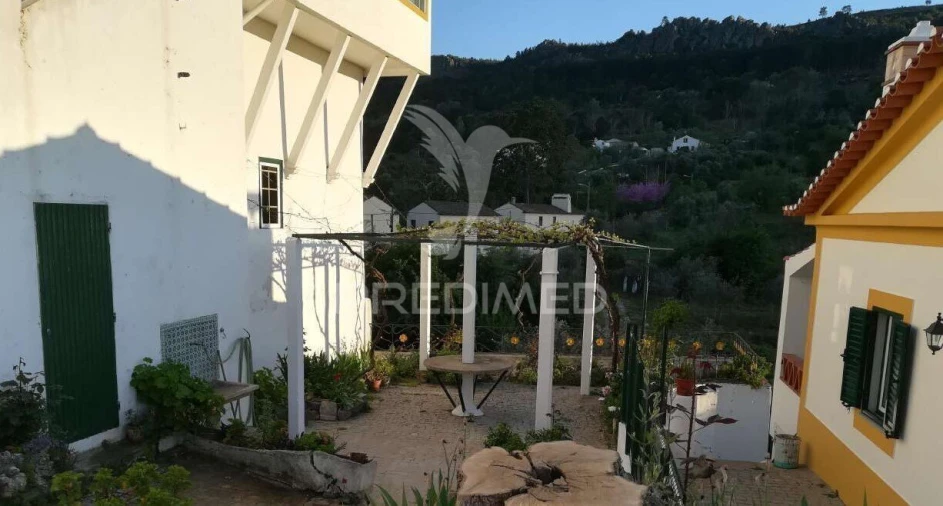 Moradia T2 para Venda em São João Baptista Foto 19