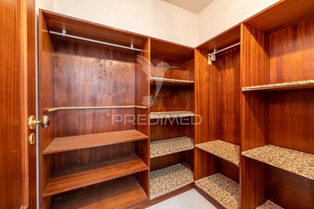 Moradia T7 para Venda em Aljubarrota Foto 11