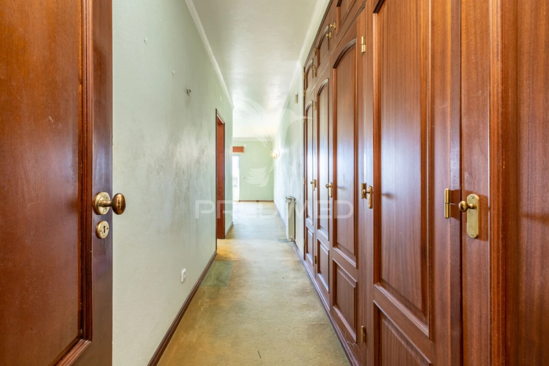 Moradia T7 para Venda em Aljubarrota Foto 16