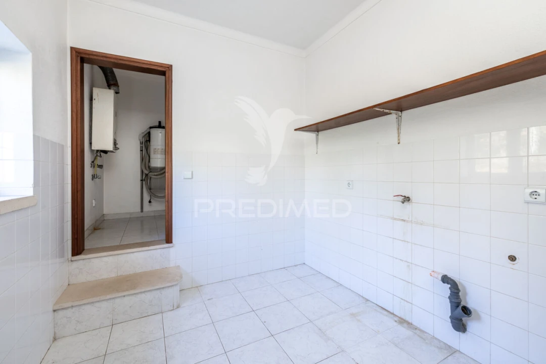 Moradia T7 para Venda em Aljubarrota Foto 23