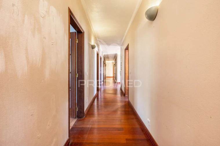 Moradia T7 para Venda em Aljubarrota Foto 18