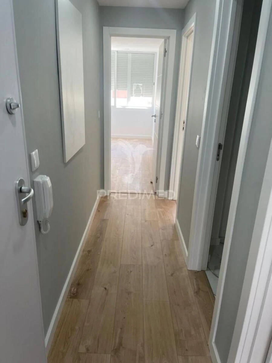 Apartamento T1 para Venda em Falagueira-Venda Nova Foto 14