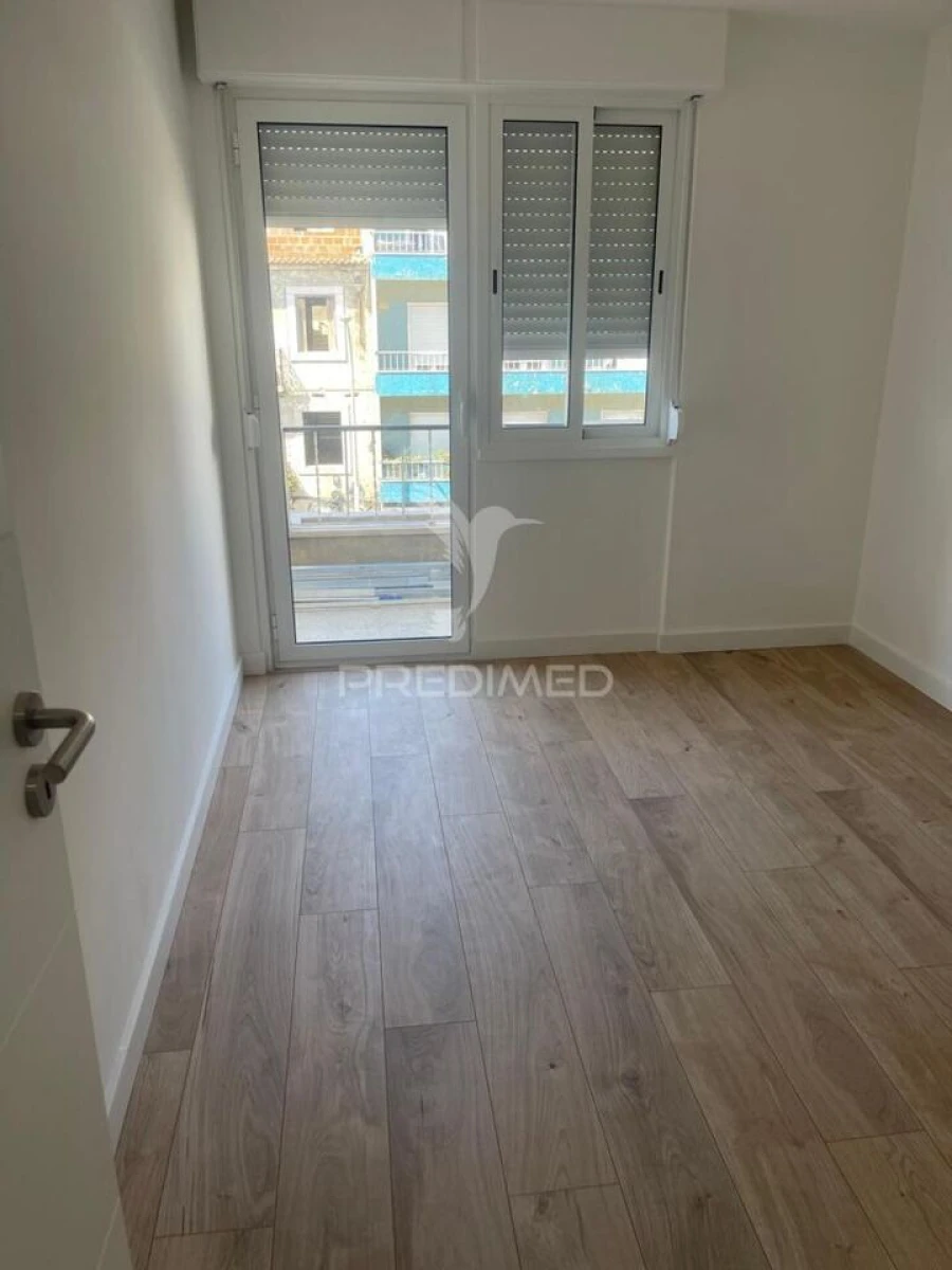 Apartamento T1 para Venda em Falagueira-Venda Nova Foto 16