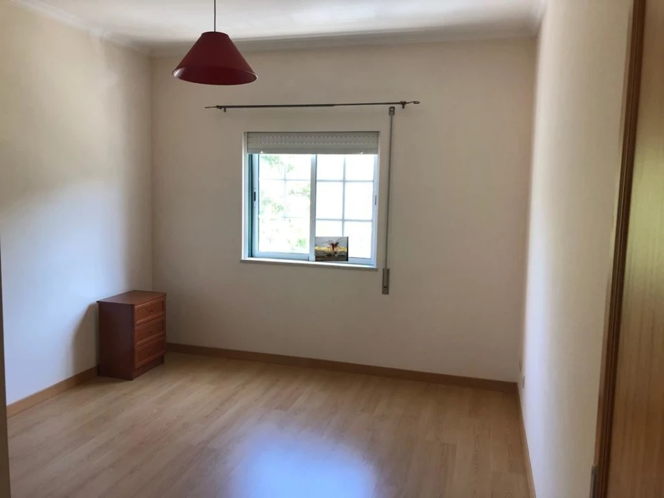 Apartamento T3 para Venda em Quarteira Foto 13