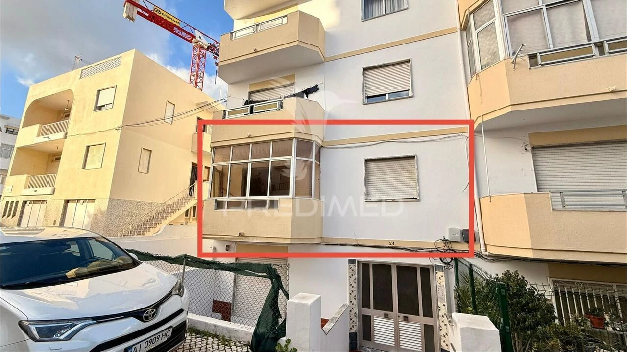 Apartamento T3 para Venda em Portimão Foto 2