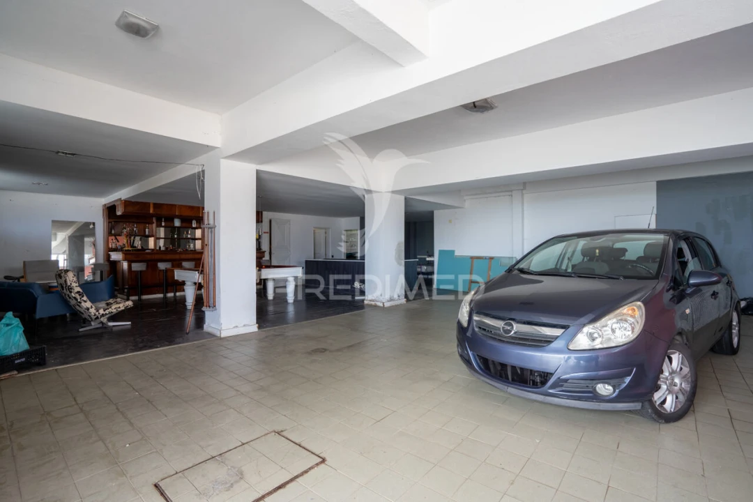 Moradia T4 para Venda em Santo Antonio Foto 21