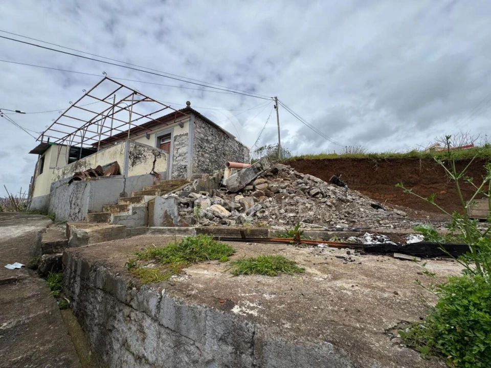 Moradia T3 para Venda em Ponta do Sol Foto 19